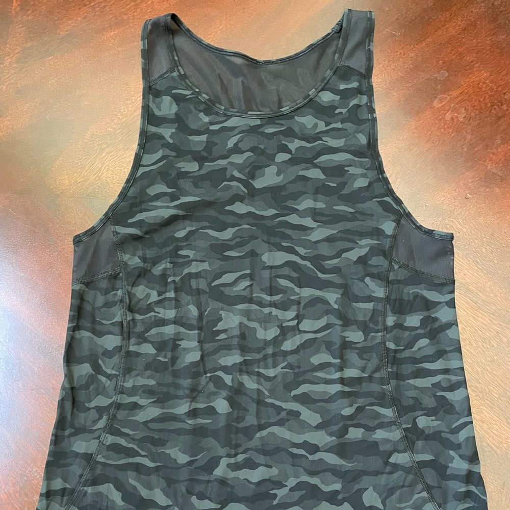 Lululemon Sculpt Tank II *see color description*